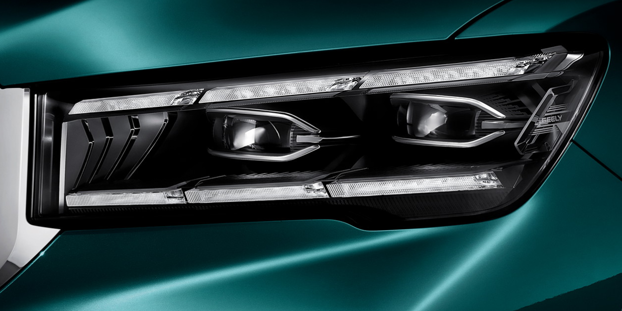 đèn pha geely monjaro