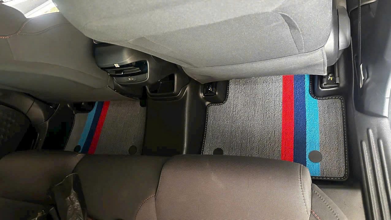 Thảm lót sàn nhựa TPE xe MG5