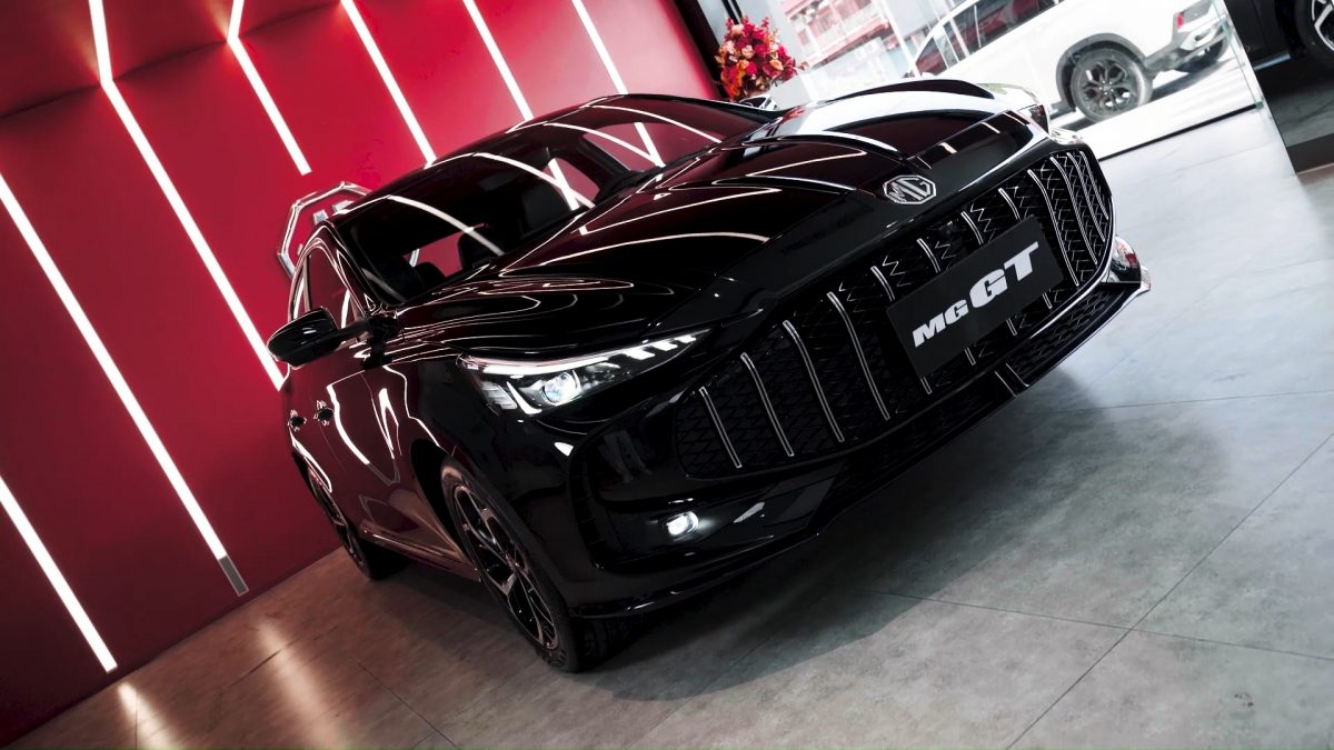 MG5 GT Đen