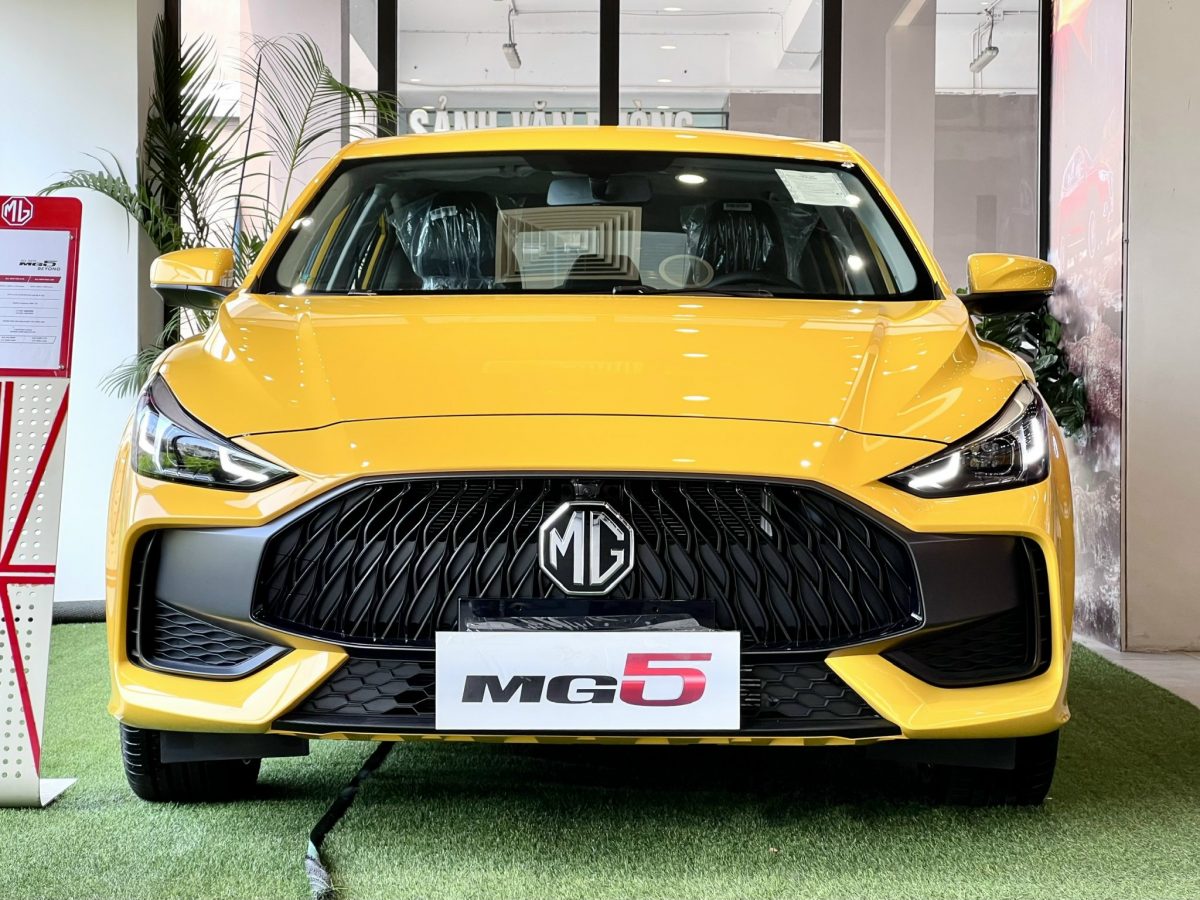 MG5 số tự động