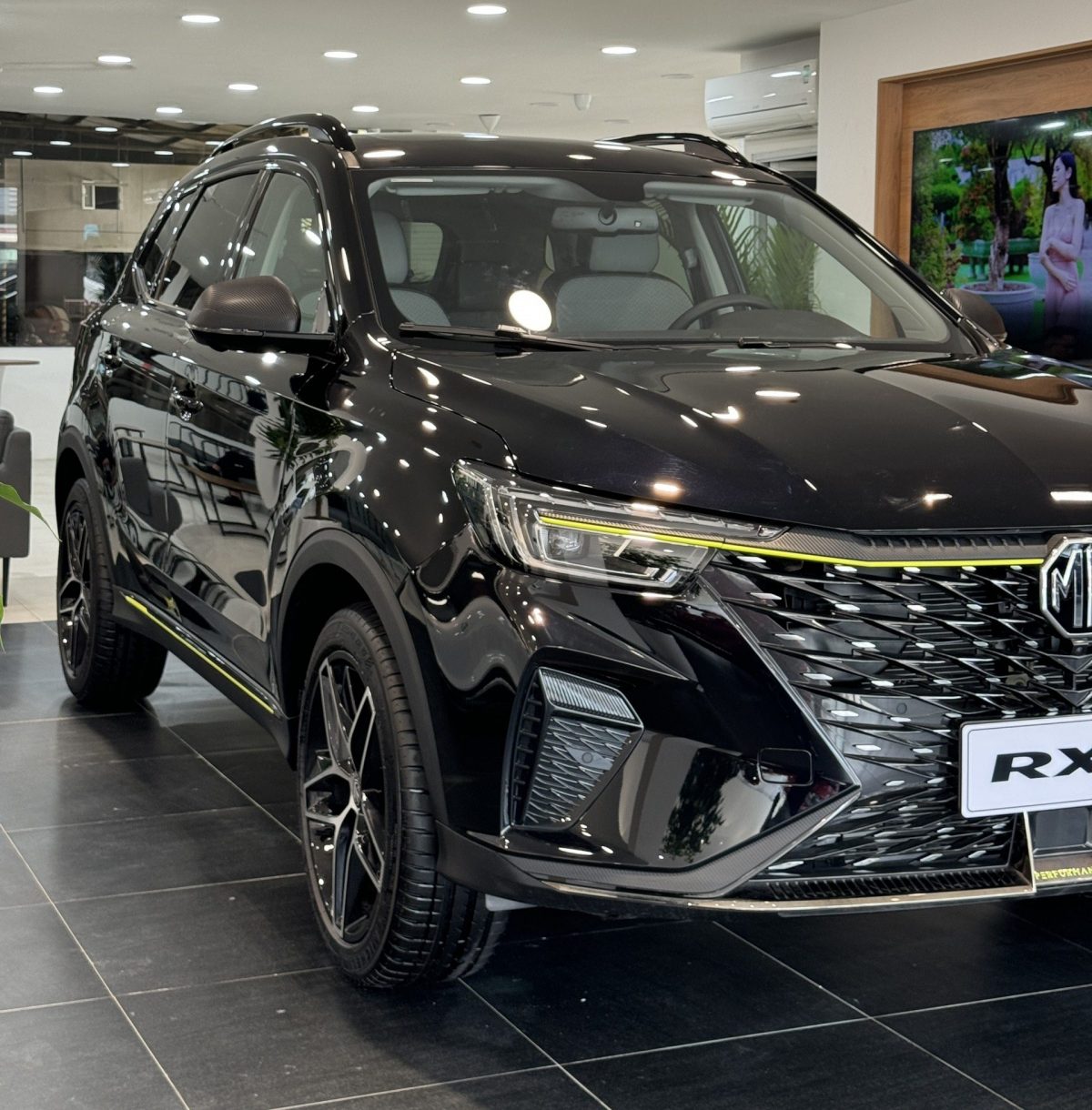 giá phụ tùng mg rx5